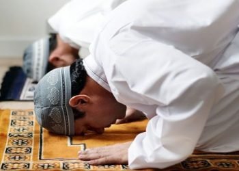 Orang Islam Tapi Tidak Pernah Melaksanakan Sholat