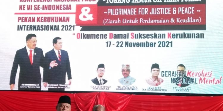 KETUA LDII NABIRE dan KETUA FKUB NABIRE IKUT KONFERENSI NASIONAL VI FKUB SE-INDONESIA DAN PEKAN KERUKUNAN DUNIA DI MANADO SULAWESI UTARA