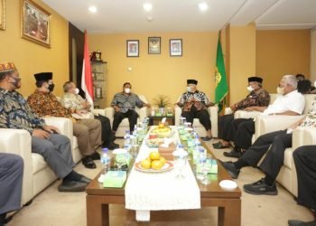 Kunjungan Abdullah Puteh anggota DPD RI membahas mengenai salah satu program pengabdian LDII di bidang pertanian