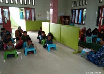 Kegiatan Asrama Kitab Tata Krama Remaja Masjid Al-Muttaqin Bumiwonorejo