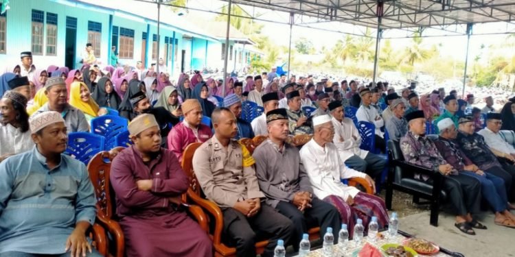 Ketua PAC LDII Kampung Kalisemen Hadiri Kegiatan Santunan Anak Yatim Piatu di Distrik Nabire Barat