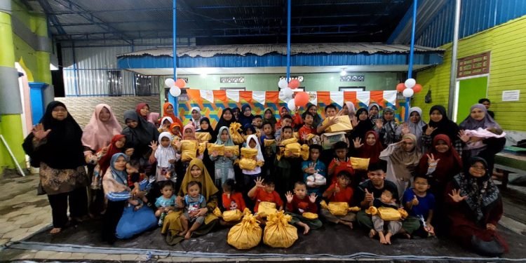 Warga LDII Nabire Bersama Warga Lingkungan Turut Meriahkan HUT RI 2023