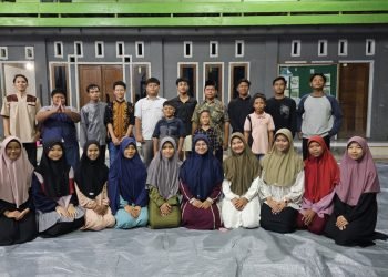 Jalin Silaturahim, Generus Masjid Baitul Izza Kalisemen Gelar Buka Puasa Bersama