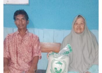 Praktek Peduli Sesama, LDII Kalisemen Bantu Warga Lansia