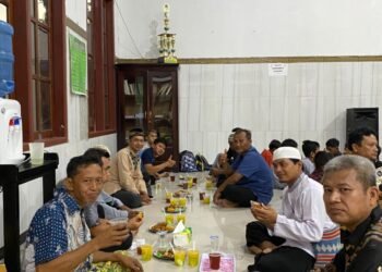 Pererat Ukhuwah, LDII Kalisemen Gelar Buka Puasa Bersama di Masjid Al Manshurin